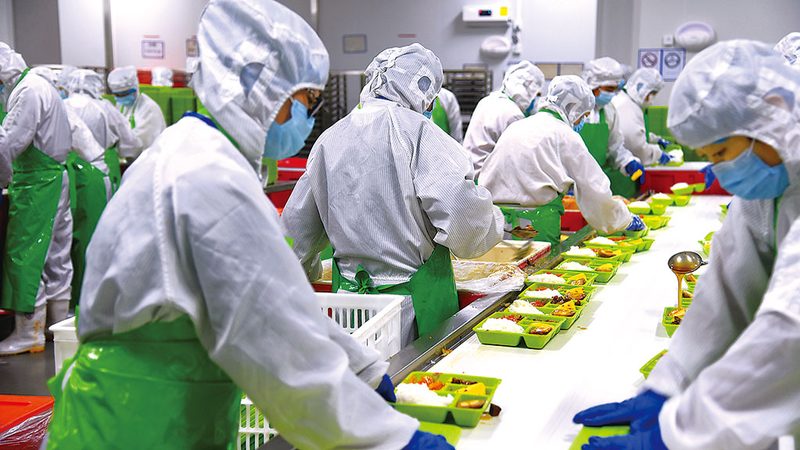 成都餐饮加盟总部支持服务：加盟商的坚实后盾